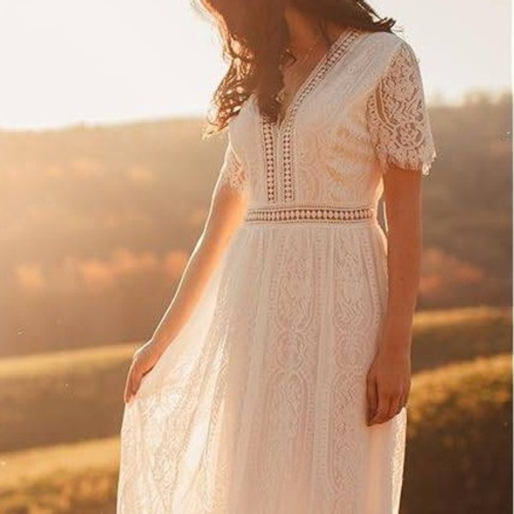 White Lace Boho Maxi Dress V-Neck Short Sleeve Ethereal Cottagecore Wedding S